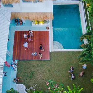 Guru Hotel